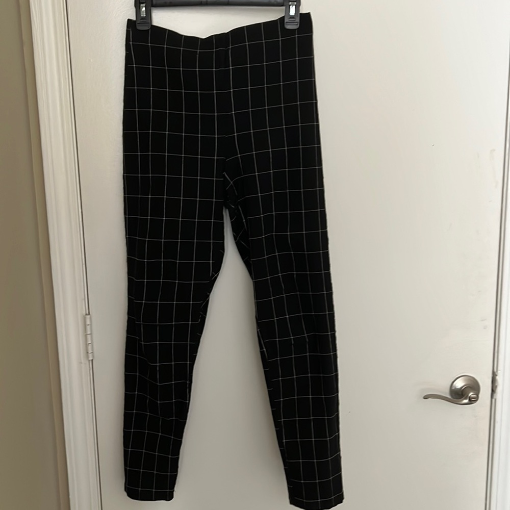 Black Forever21 Leggings in Size L
